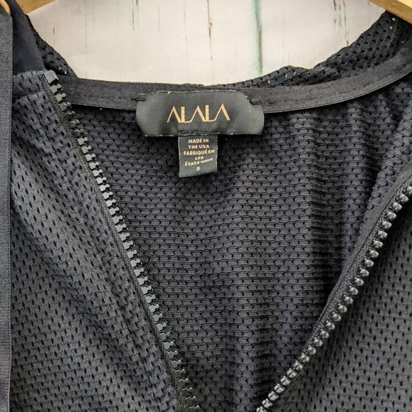 3/$20 Alala All Star Vest in Black - Picture 11 of 15